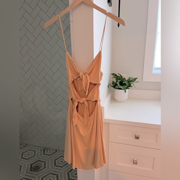 Lovers + Friends Mini Dress in XS - Picture 2 of 3